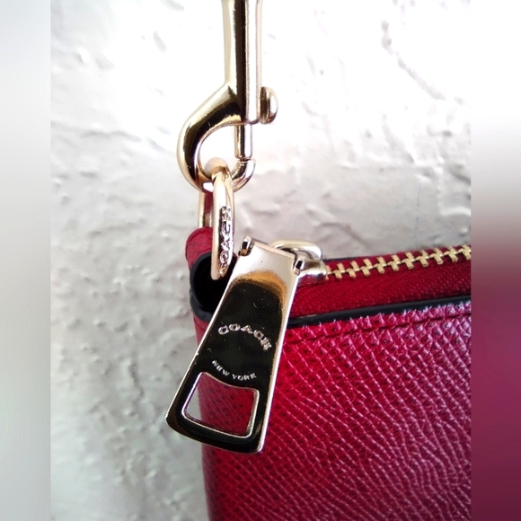 Coach NWOT Kylie Crossbody Bag 52385 - Picture 6 of 12